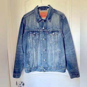 Denim Jacket Levi’s men size M